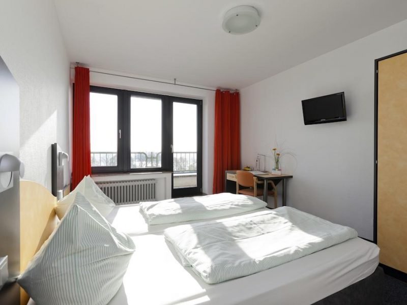 Double Room at DJH Köln Riehl